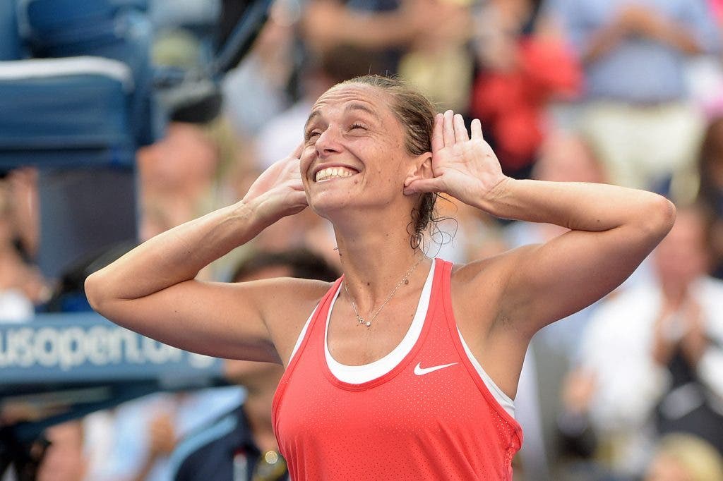 Vitória de Vinci sobre Serena leva Twitter à LOUCURA