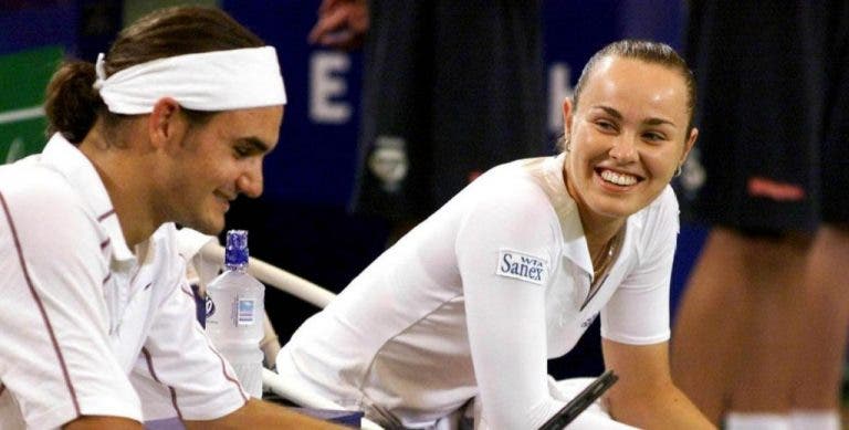 Hingis diz ter ensinado Federer a ganhar títulos