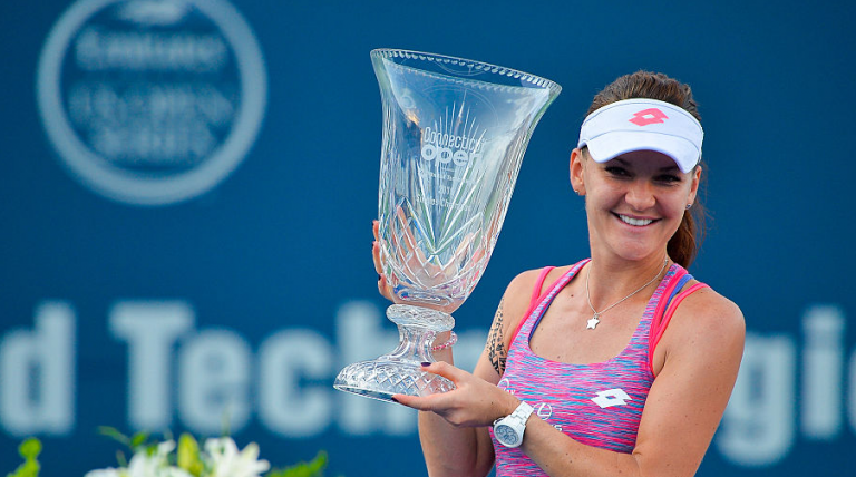 Radwanska vence 19.º título da carreira em New Haven e sonha com número um