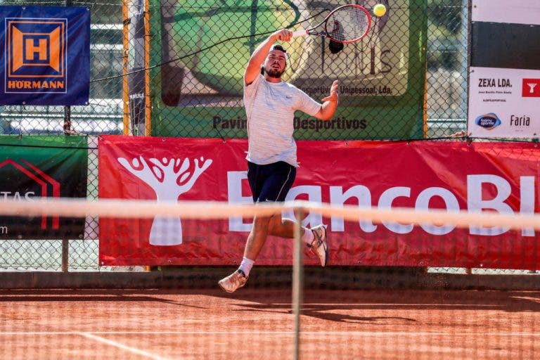 João Monteiro sai derrotado na final em Espanha