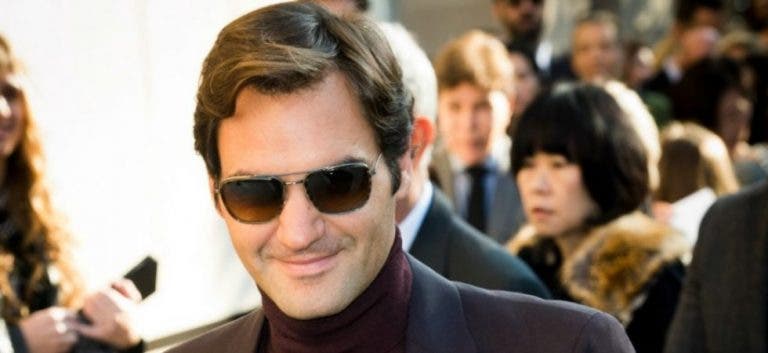 [Fotos e vídeo] Roger Federer desfila charme em Paris