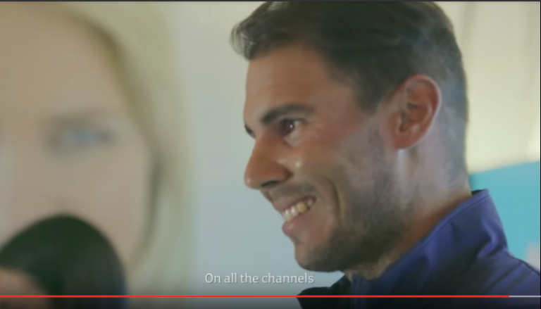 [VÍDEO] Rafael Nadal vira homem de vendas disfarçado para a Movistar