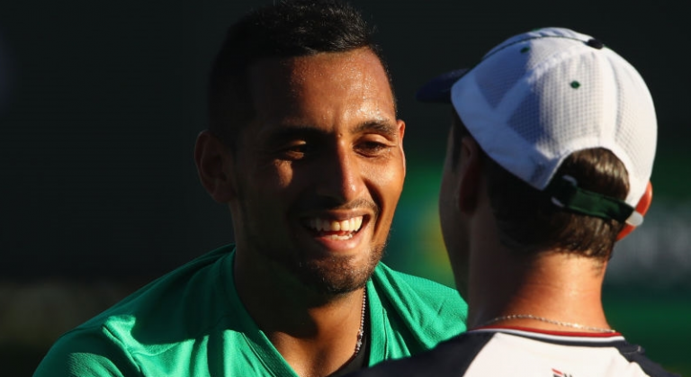 Zeballos convidou Kyrgios para jogar pares em Miami… no cumprimento à rede após o duelo entre ambos em Indian Wells