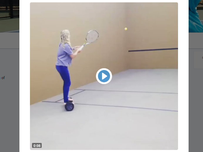 [VÍDEO] Não tente isto em casa: Coco Vandeweghe joga ténis em cima de hoverboard