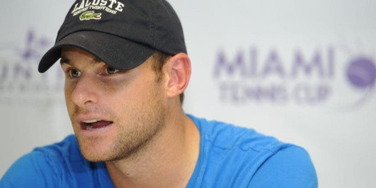 Roddick compara Djokovic a… Yoko Ono: “É quem não queríamos nem precisávamos”