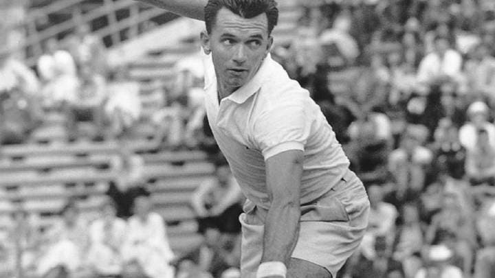Faleceu um dos maiores campeões da história do ténis australiano