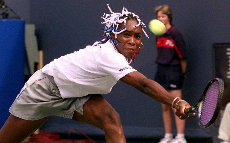 Venus Williams só perdeu uma final de Grand Slam na vida sem ser contra a sua irmã. E foi há 20 anos