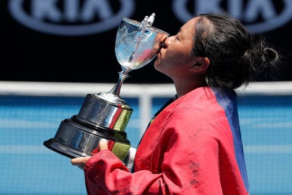 Liang En Shuo conquista título do Open da Austrália em juniores
