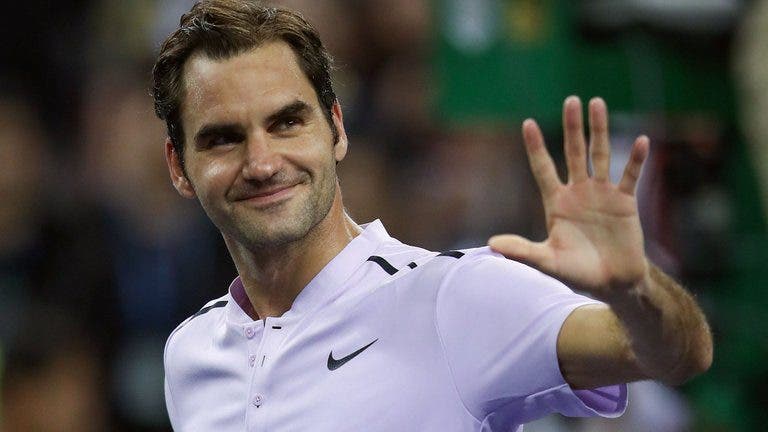 Federer pode trocar Nike pela Uniqlo em contrato milionário