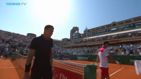 [VÍDEO] Djokovic recusou-se a cumprimentar Carlos Bernardes após derrota contra Thiem