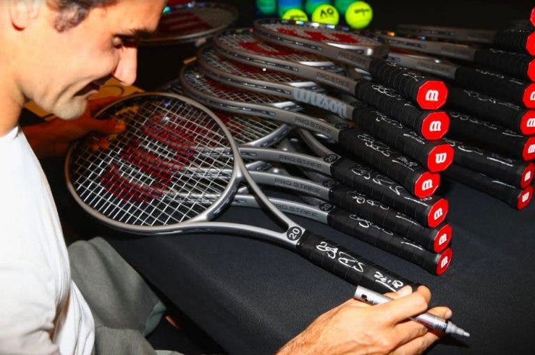 Quantas raquetes gasta Roger Federer por ano?