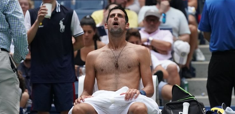 Calor extremo volta em dia de Sousa vs. Djokovic