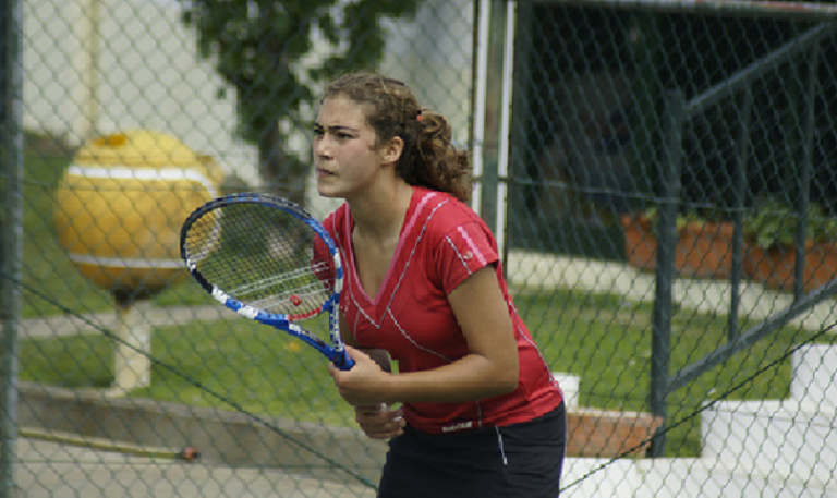 Ana Filipa Santos nos ‘quartos’ de um ITF pela primeira vez na carreira