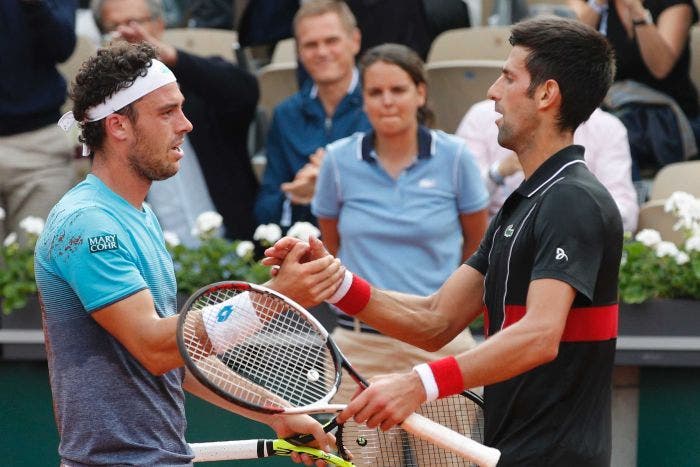 Cecchinato recorda vitória sobre Djokovic: «Demorei um mês a perceber que lhe tinha vencido em Roland Garros»