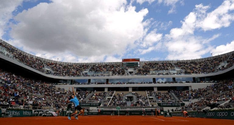 Indiferente a todas as polémicas, Roland Garros bate (por muito) o recorde de espetadores