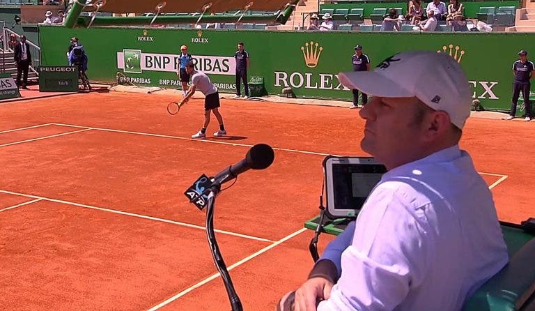 SUSPENSO. ATP afasta árbitro que assediou apanha-bolas em encontro de Pedro Sousa