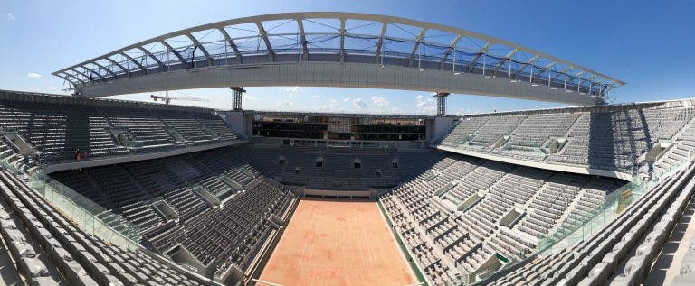 Teto amovível do central de Roland Garros começa a ganhar forma