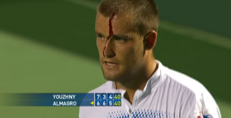 [VÍDEO] Os momentos mais perigosos num court de ténis