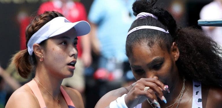[VÍDEO] Foi assim que Wang deixou Serena em choque no Australian Open