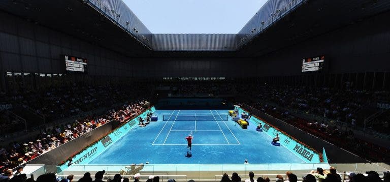 Há oito anos, a terra batida de Madrid virou… azul, Djokovic e Nadal ameaçaram boicotar