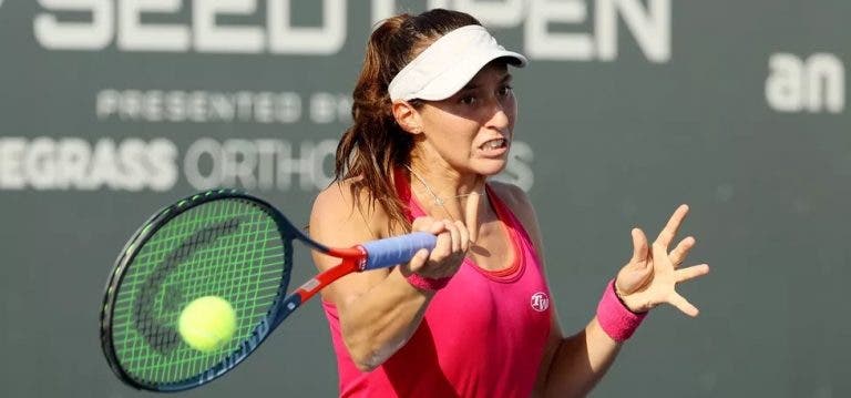 Brasileira Luísa Stefani fica pelos ‘quartos’ no US Open