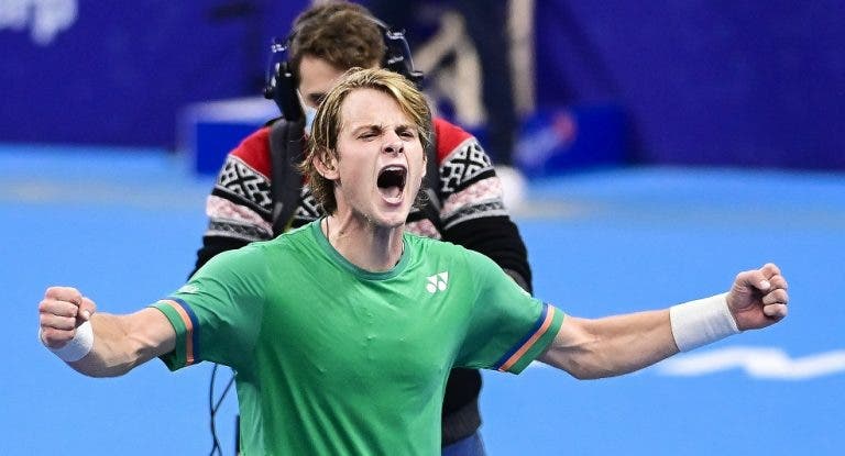Jovem Zizou Bergs surpreende com primeira vitória ATP em Antuérpia