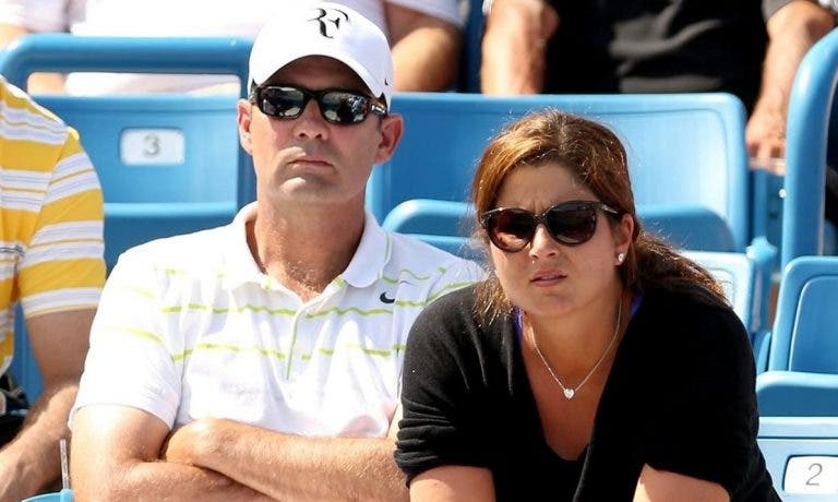 Annacone: «Mirka percebe muito de ténis e é fundamental para o Federer»
