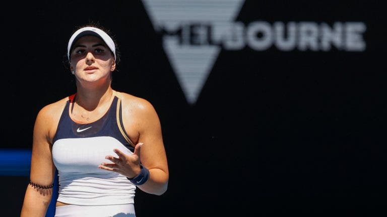 Definida a final do WTA de Melbourne: Andreescu desperdiça dois match points e é eliminada