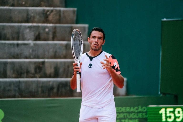 Oliveira volta aos torneios ATP com derrota em Genebra