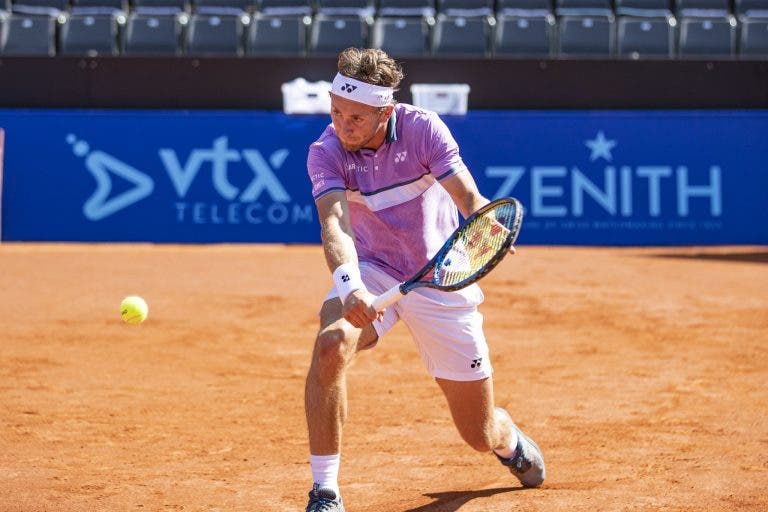 Ruud demolidor em Gstaad rumo a mais uma final em terra enfrenta o estreante Gaston