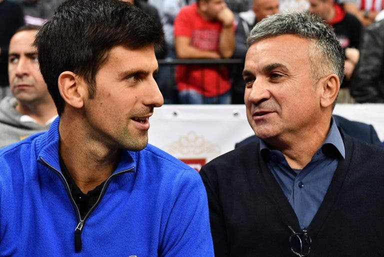 Australian Open avisa tenistas depois de polêmica com pai de Djokovic