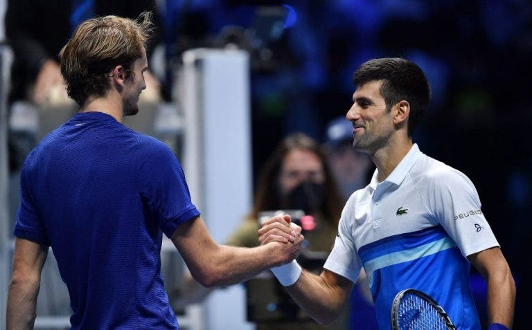 Djokovic elogia Zverev: «Desejo-lhe o melhor, brevemente será um campeão de Grand Slam»