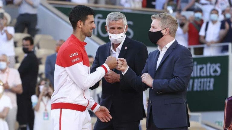 Roland Garros fecha a porta a Djokovic: só entra em França quem está vacinado
