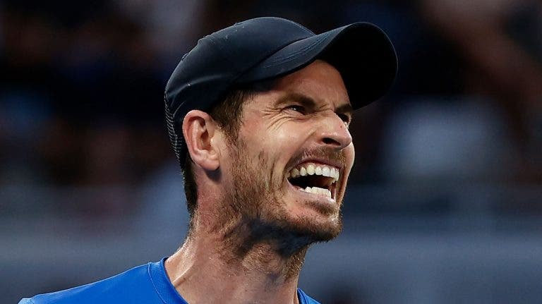 Andy Murray cai com estrondo na segunda ronda do Australian Open