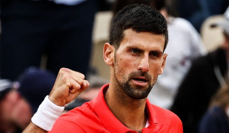 Djokovic retorna ao saibro com exibição perfeita em Monte Carlo