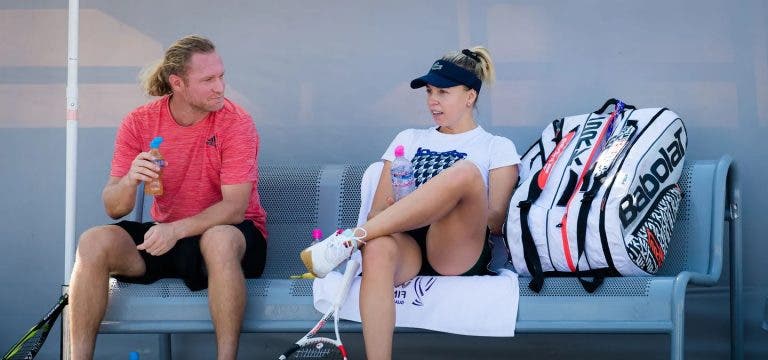 Kontaveit separa-se de treinador Tursunov após meses de maus resultados