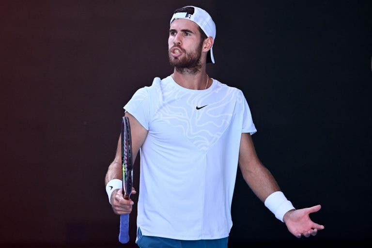 Desfalque de peso: Khachanov anuncia desistência de Wimbledon