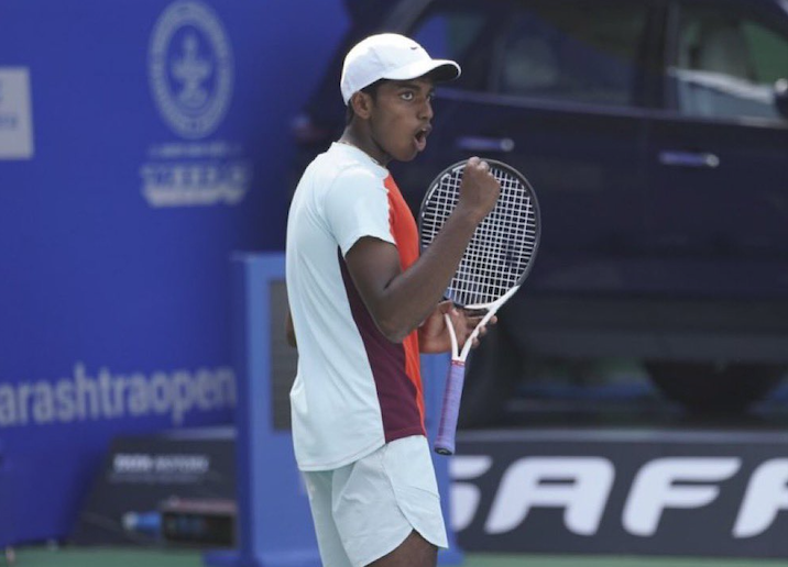 [VÍDEO] O incrível ponto do prodígio indiano de 15 anos que já está a encantar o mundo do ténis