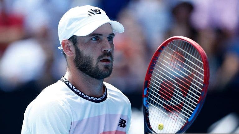 Paul lamenta atuação contra Djokovic no Australian Open: “Perder assim é uma merd*”