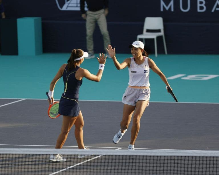 Ao lado de Shuai Zhang, Luisa Stefani vai à final do WTA de Abu Dhabi
