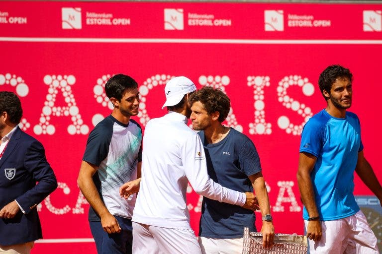 Pedro Sousa se despede do tênis com duelo de muitas emoções frente a João Sousa em Lisboa