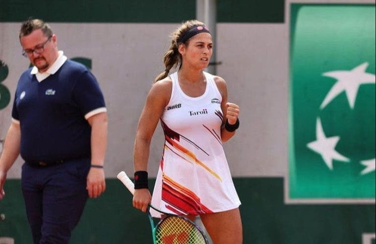 Carol Meligeni cai para tenista da casa na segunda rodada do quali de Roland Garros
