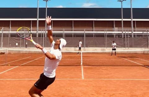 nadal treinando academia