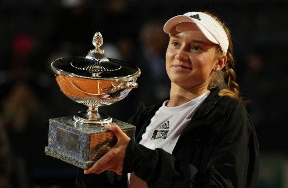 Rybakina já pensa em Roland Garros: “Espero chegar longe”