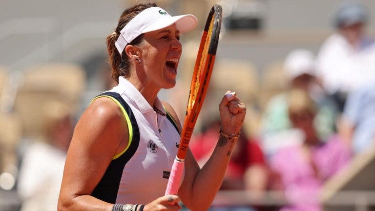 Ex-finalista Pavlychenkova segue conto de fadas e volta às quartas de Roland Garros