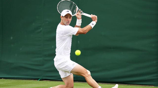 Thompson acredita que bater Djokovic em Wimbledon é tão difícil quanto Nadal em Roland Garros