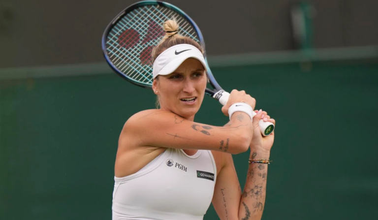 Vondrousova é a primeira classificada às quartas de Wimbledon