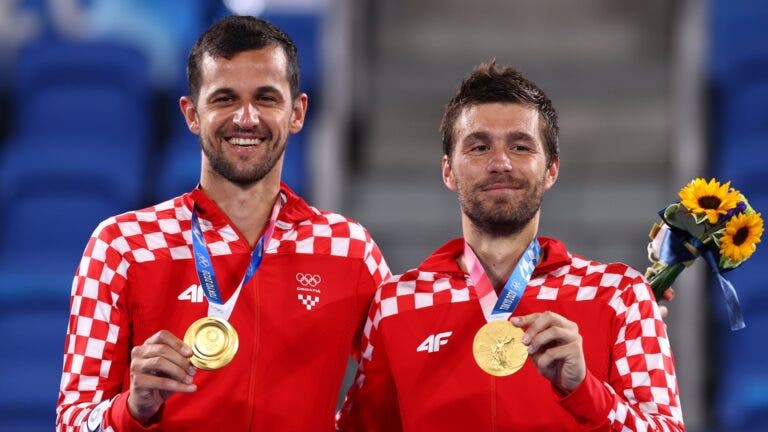 Campeões olímpicos Mektic e Pavic estão separados