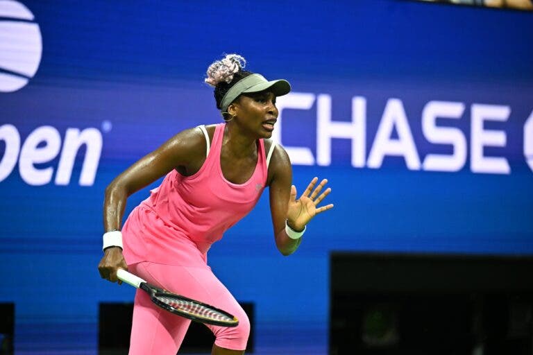 Venus Williams se despede do seu 24º US Open com uma derrota arrasadora