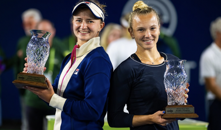 Surpresa: Siniakova e Krejcikova desfazem uma das parcerias mais bem-sucedidas da história